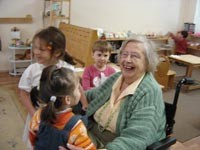Филлис в детском саду в группе Монтессори